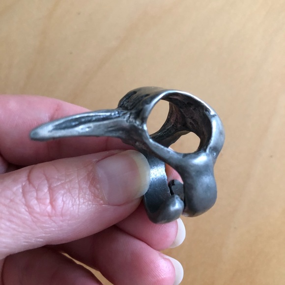 Martha Rotten | pewter bird skull ring - Picture 3 of 5